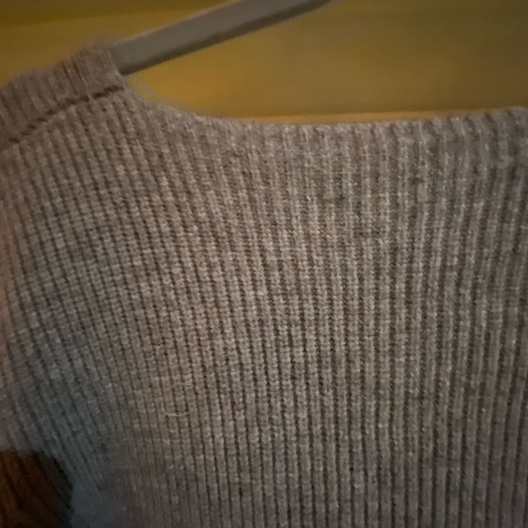 LAYERED SLEEVE GREY SWEATER - Picture 6 of 6